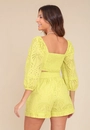 Blusa Cropped Em Laise Mangas 7/8 Recorte Busto