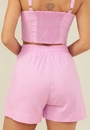 Short Em Linho Com Recorte E Bolso