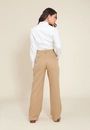 Calça Wide Leg Alfaiataria Com Prega E Cós Transpassado