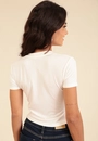 Blusa Em Ribana Manga Curta Com Recorte E Transpasse Barra