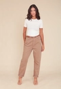 Calça Sarja Mom Com Cinto