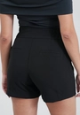 Short Em Alfaiataria Elástico Lateral