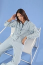 Calça Jeans Reta Com Strass Azul Claro