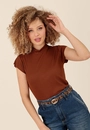 Blusa Manga Curta Com Gola Alta Em Malha Canelada