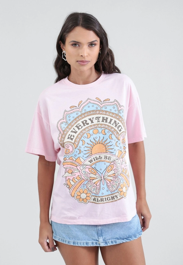 T-Shirt Oversized Em Meia Estonada Everthing