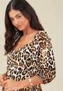 Vestido Curto Em Viscose Manga Bufante Estampa Onça