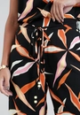 Calça Wide Leg Em Viscose Estampa Folhagens Color