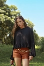 Blusa Bata Em Viscose Manga Longa Com Recortes