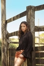 Blusa Bata Em Viscose Manga Longa Com Recortes