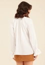 Blusa Bata  Em Chiffon Manga Longa Com Babados