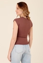 Blusa Muscle Tee  Em Malha Tricô Franzido Lateral