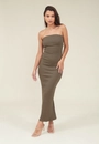 Vestido Midi Ribana Decote Reto Com Fenda