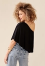 Blusa Ombro Só Com Babados Em Malha Crepe