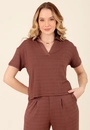 Blusa Em Malha Texturizada Gola Polo