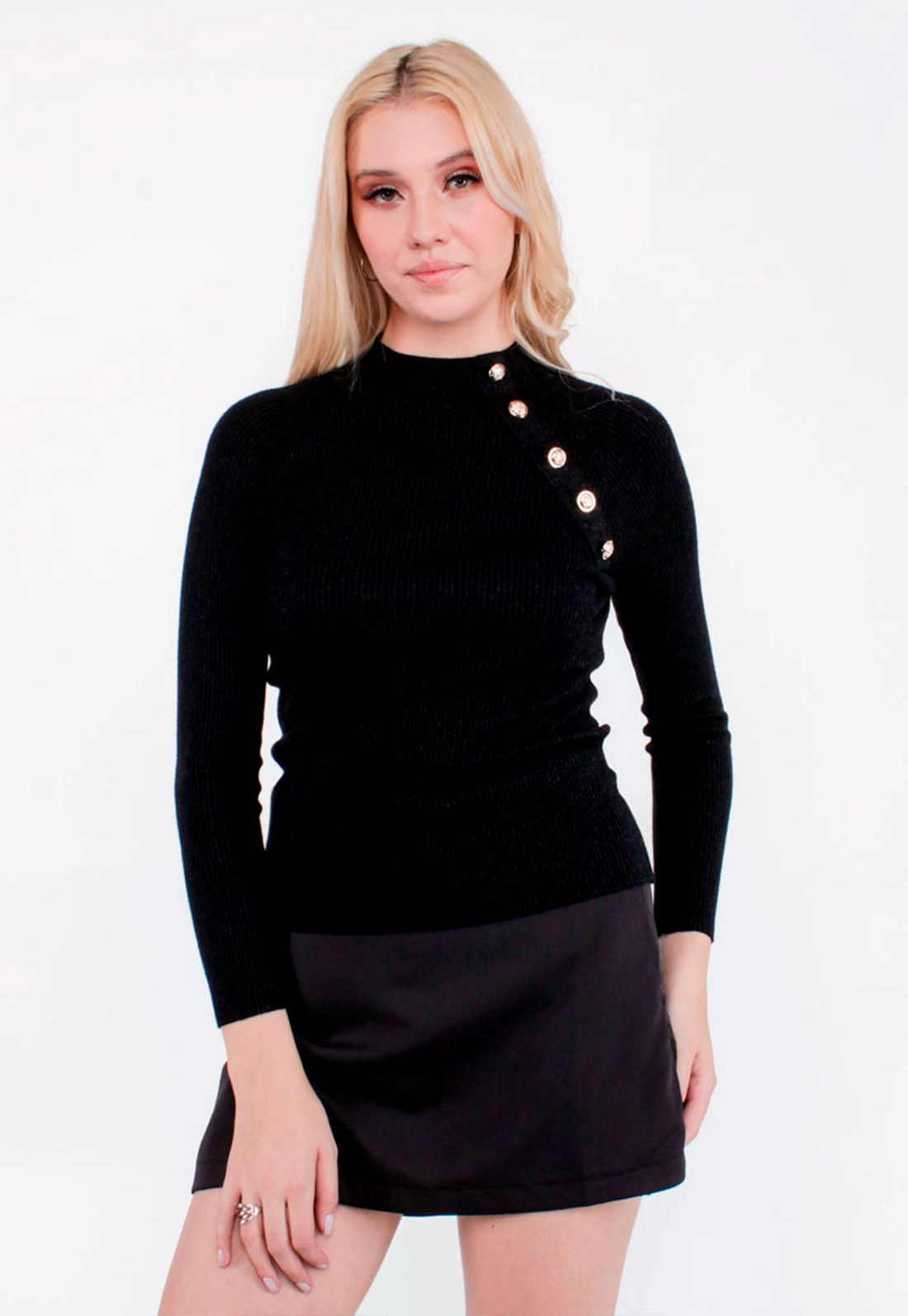 Blusa Tricô Manga Longa Gola Alta Botão