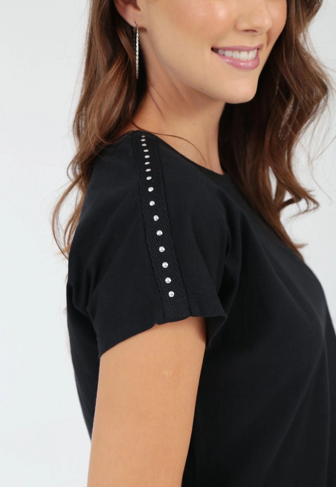 Blusa Manga Curta Taxas Ombro