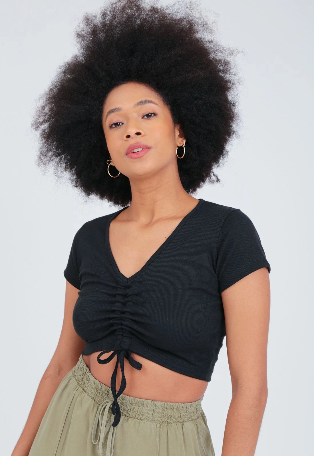 Blusa Ribana Manga Curta Puxador