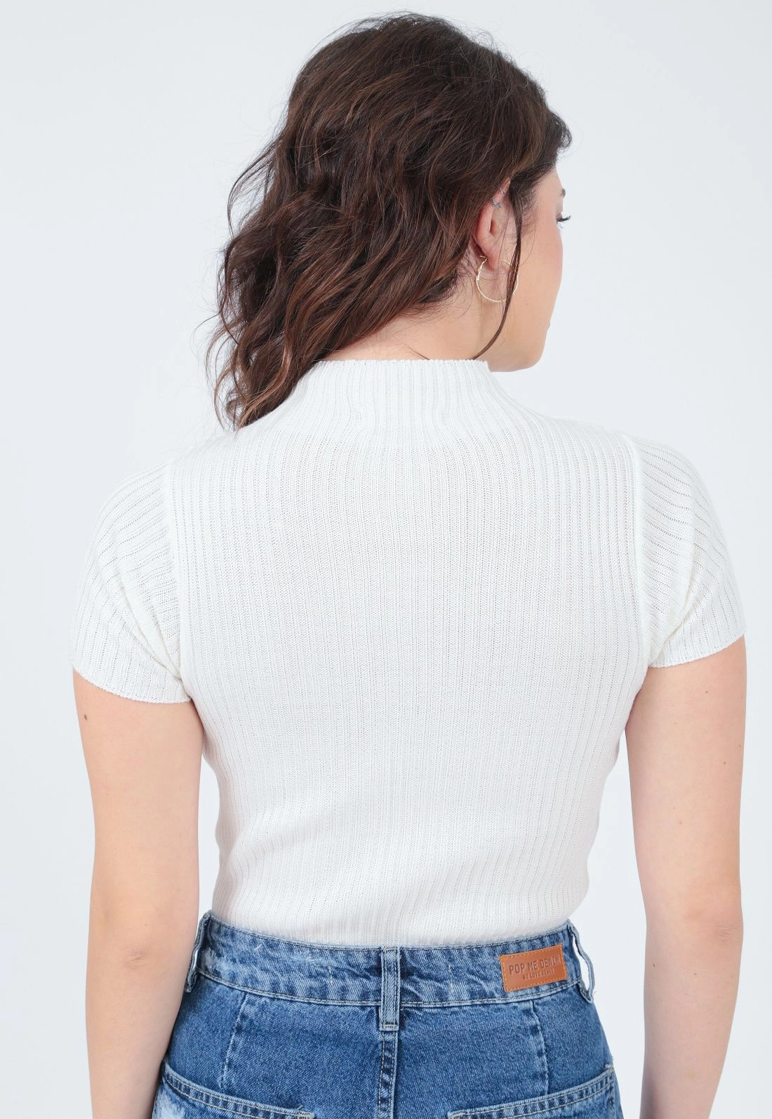 Blusa Tricô Manga Curta Gola Alta Basica