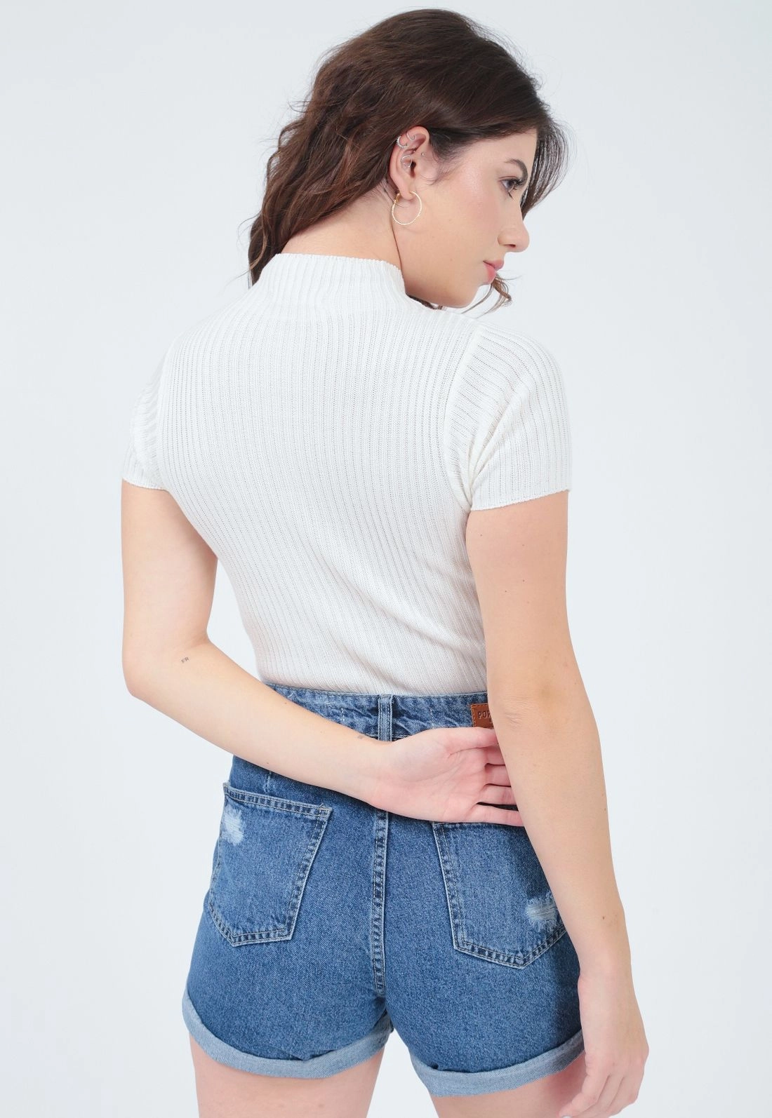 Blusa Tricô Manga Curta Gola Alta Basica