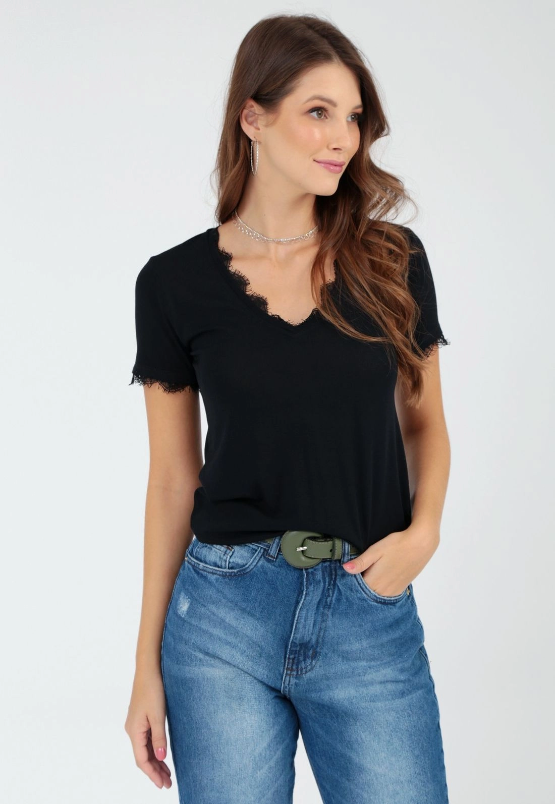 Blusa Tricô Decote V Renda