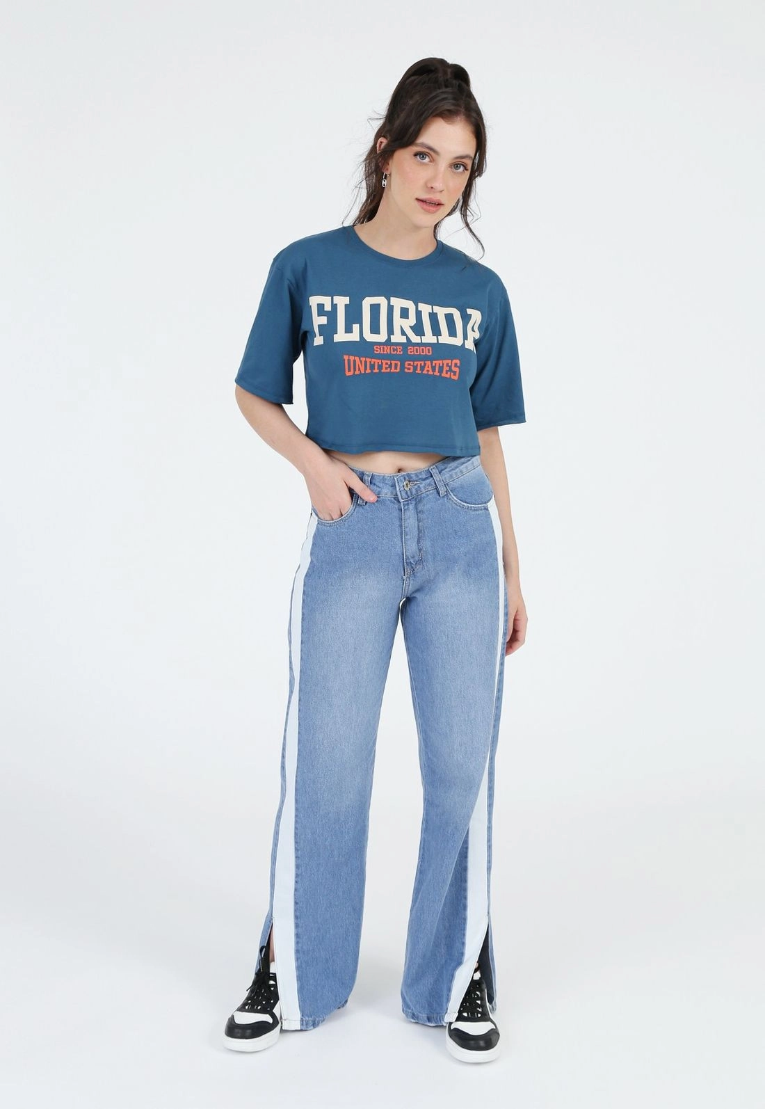 Blusa Cropped Manga Curta Florida