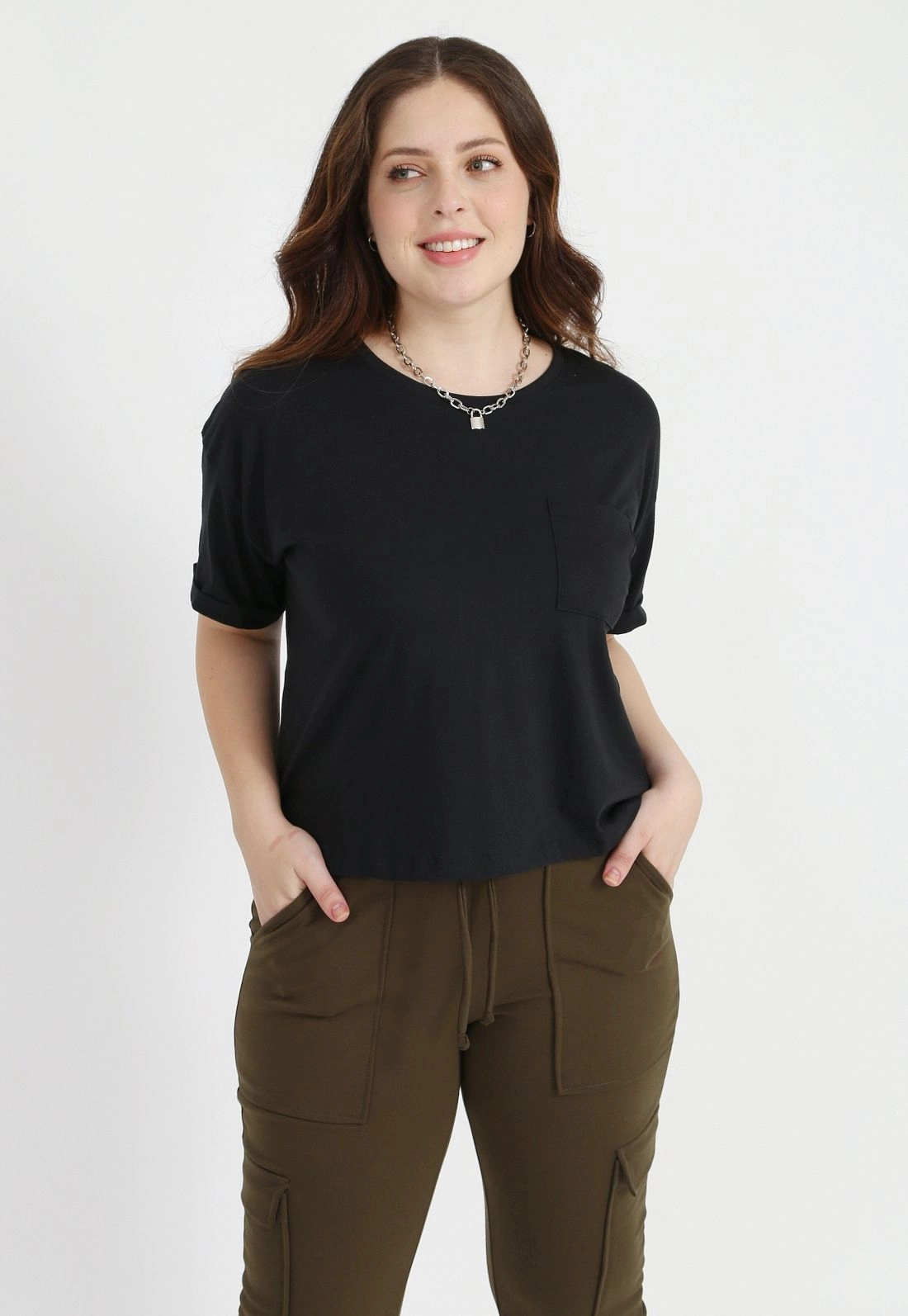 Blusa T-Shirt Manga Curta Bolso