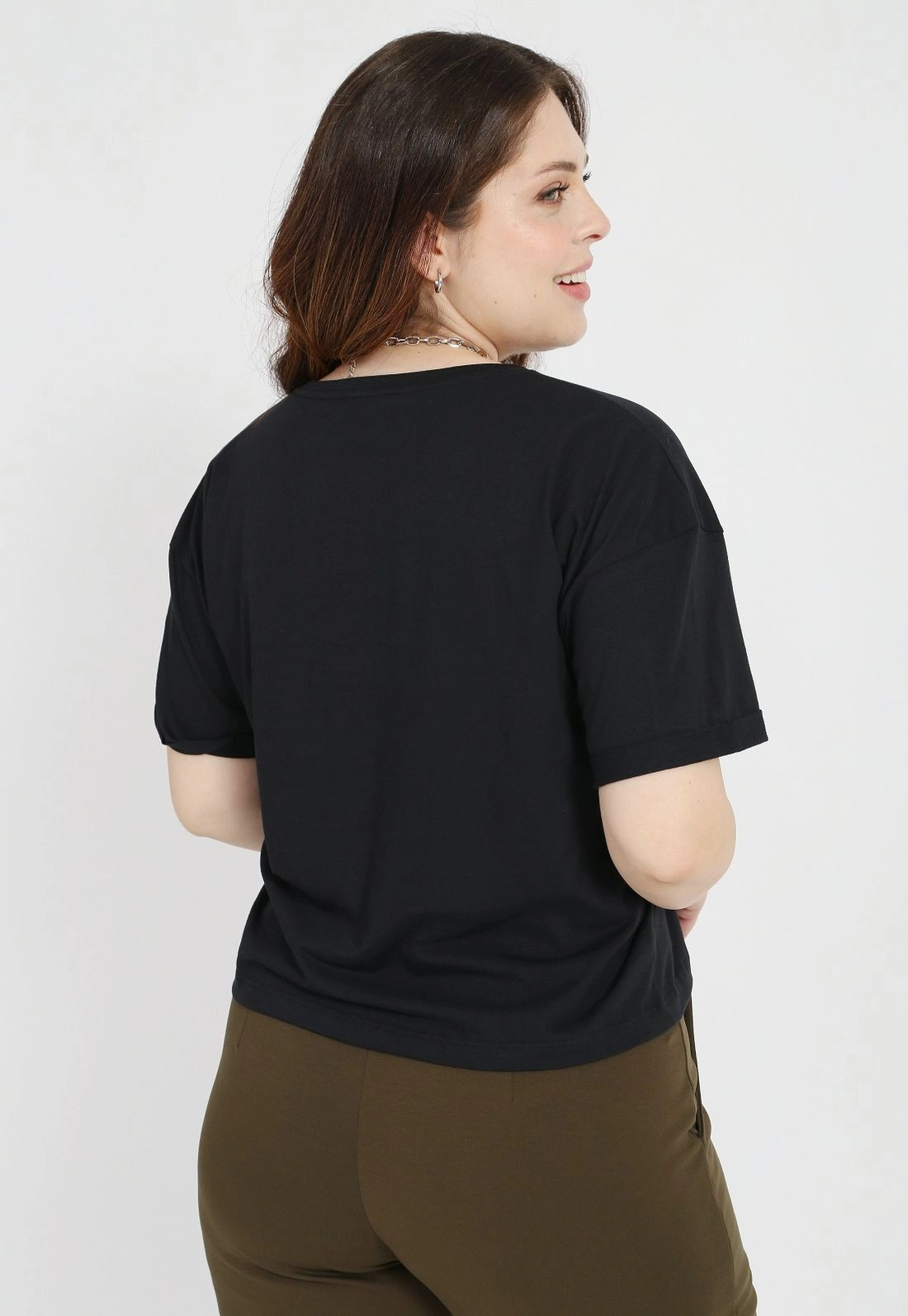 Blusa T-Shirt Manga Curta Bolso