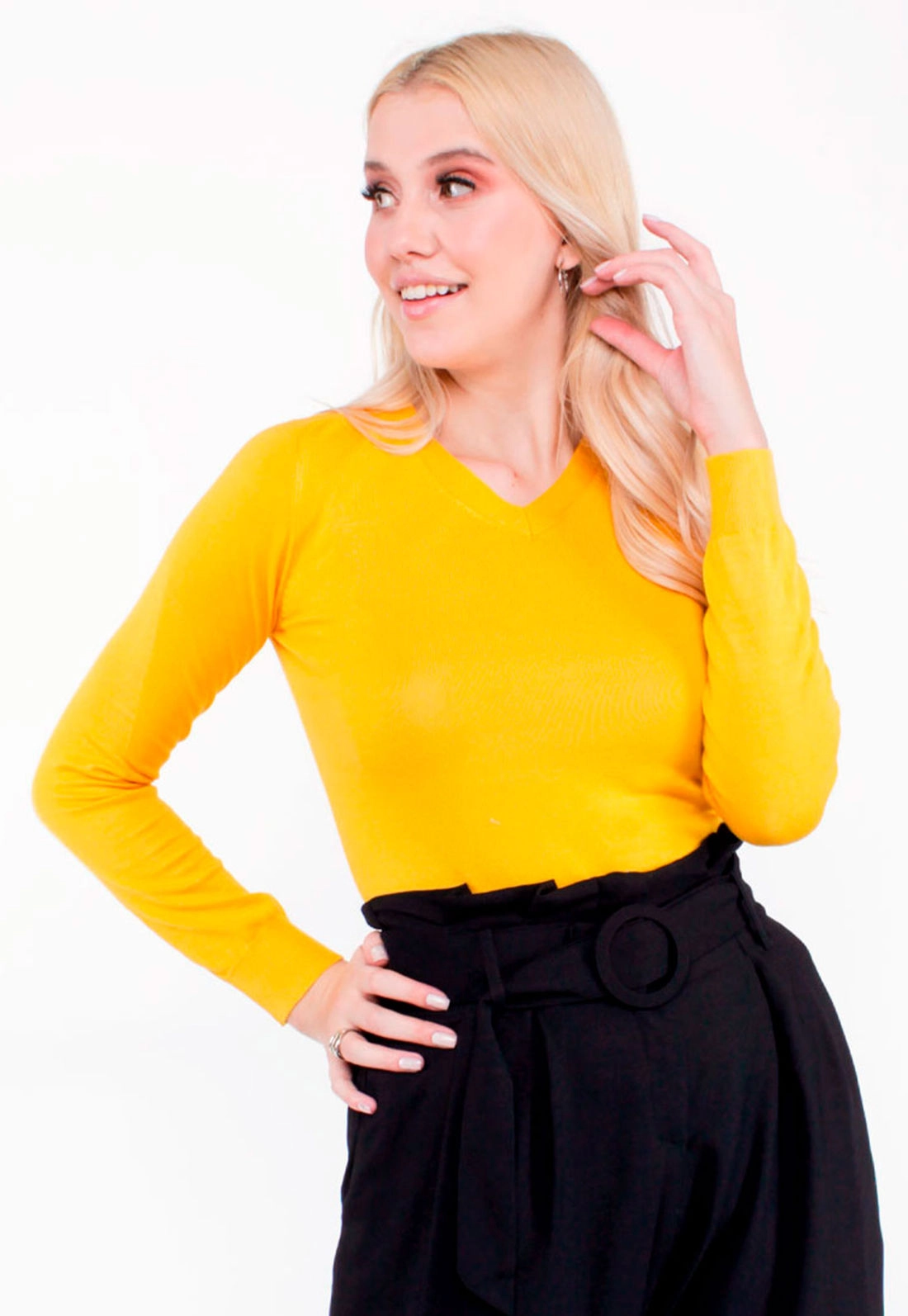 Blusa Tricô Decote V Básica