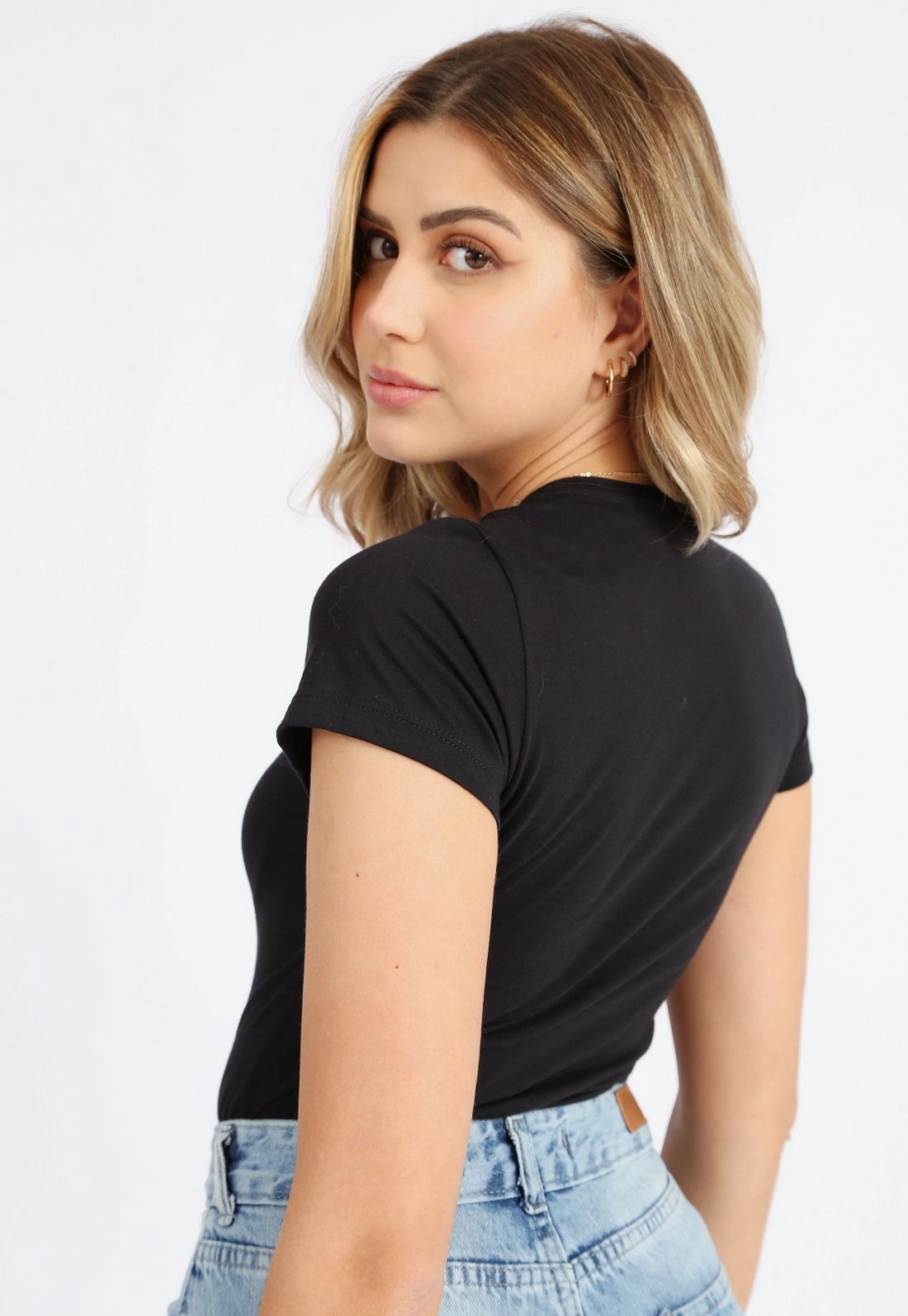 Blusa T-Shirt Decote Redondo