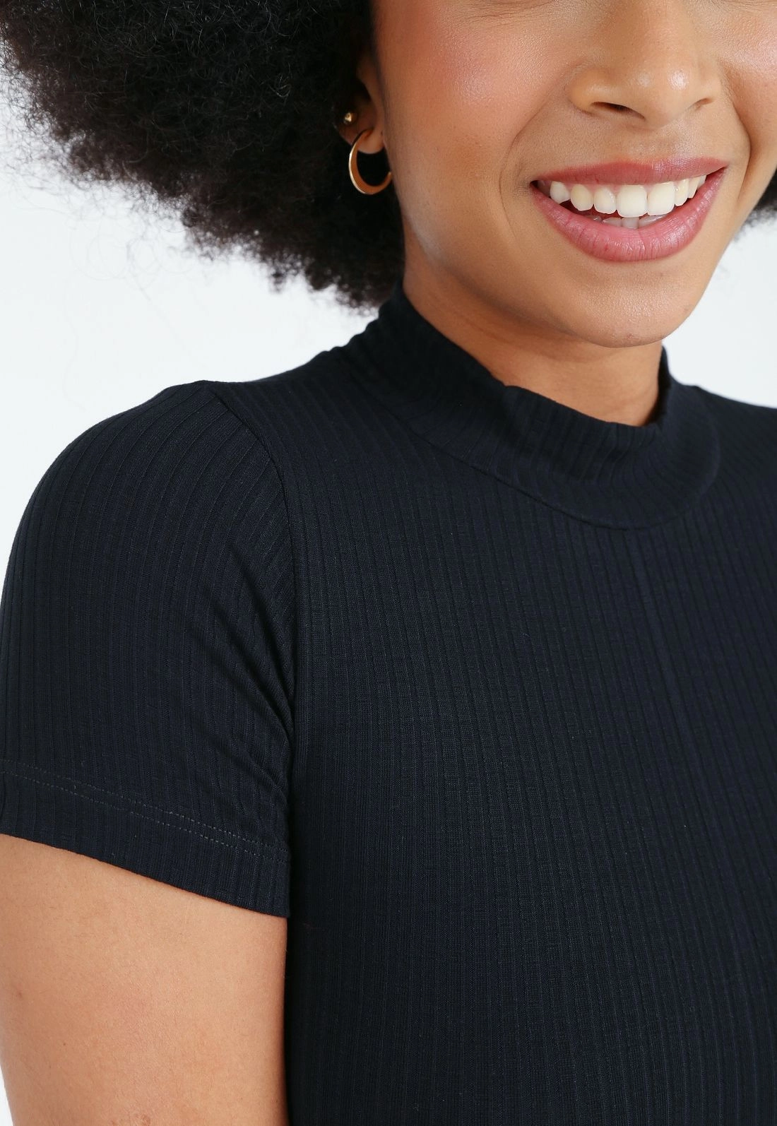 Blusa Ribana Manga Curta Gola Alta