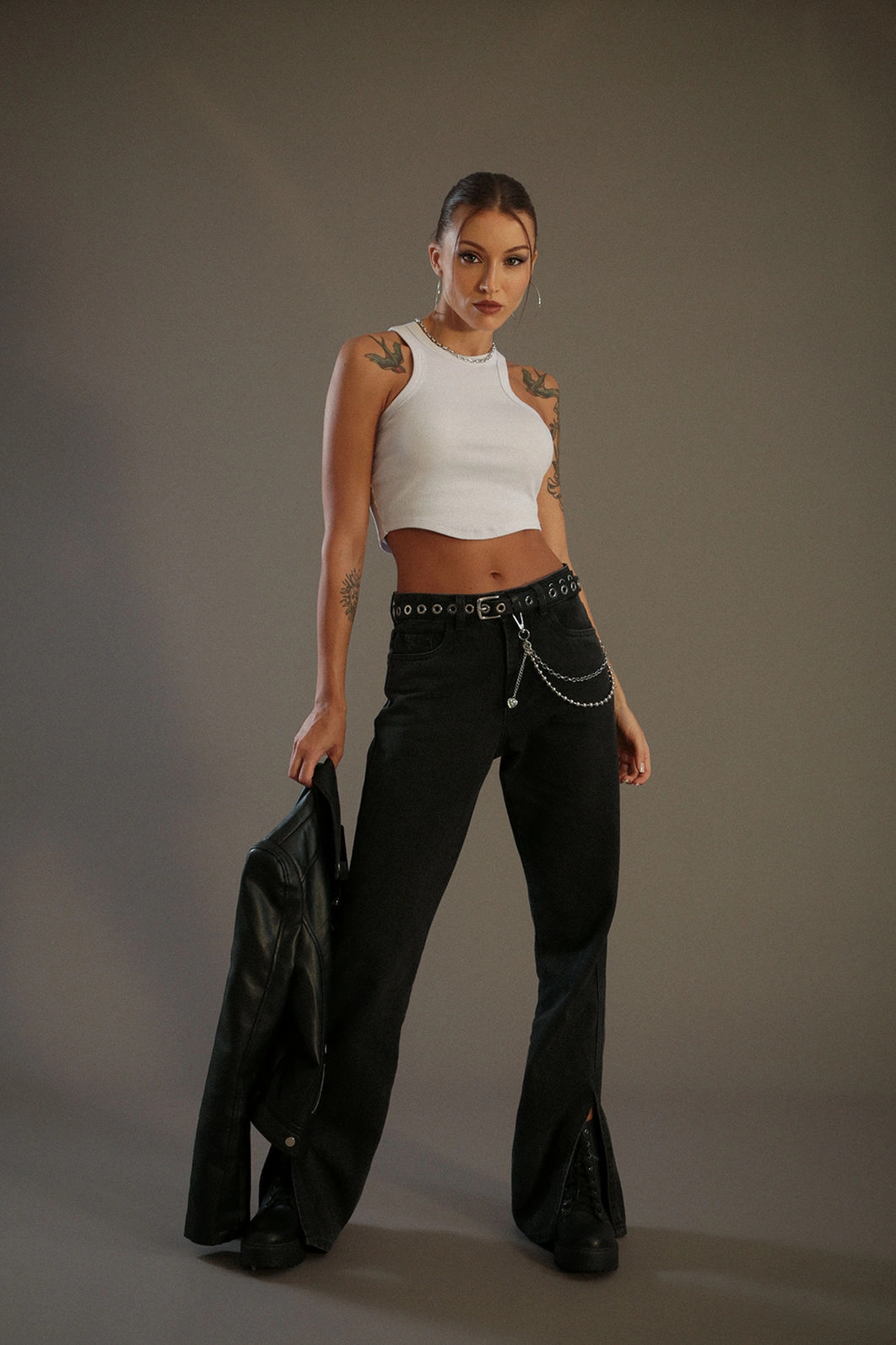 Calça Jeans Reta Black Fenda Lateral