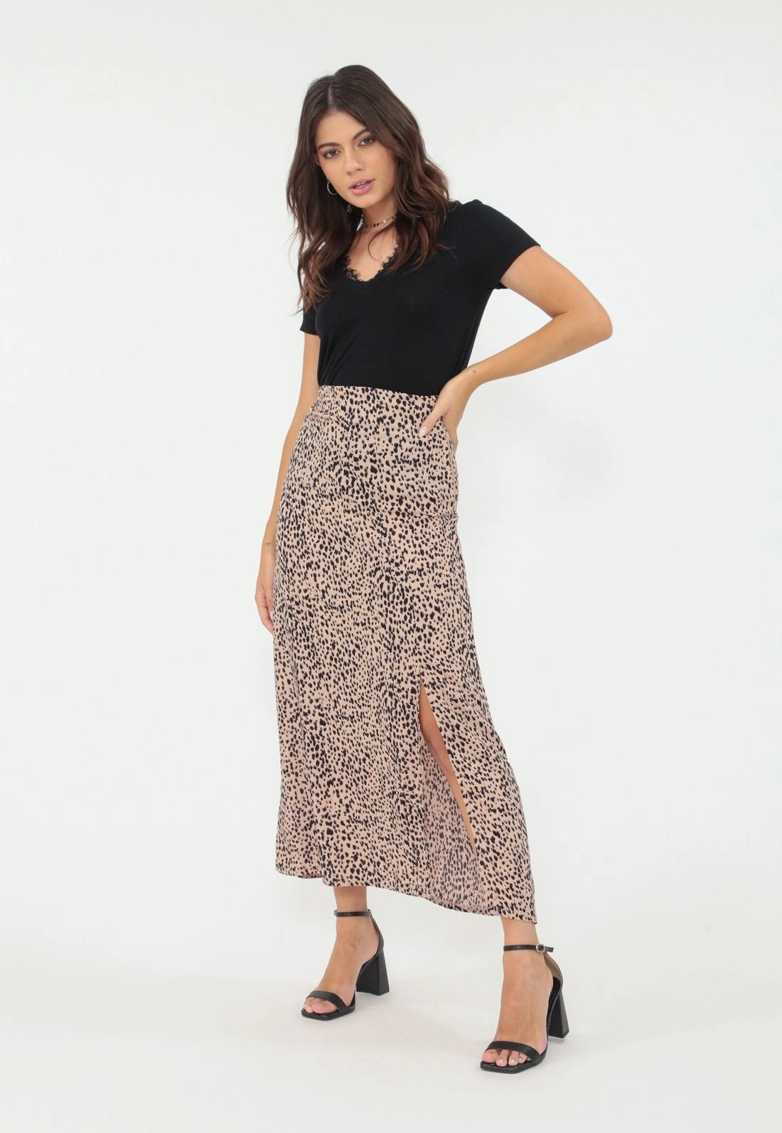 Saia Viscose Midi Recorte Frontal Animal Print