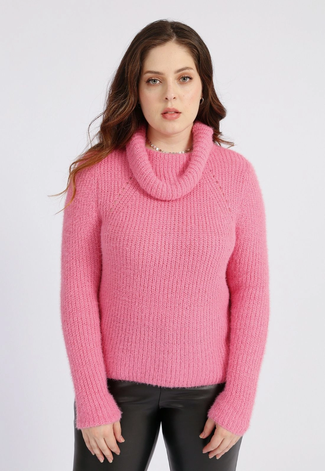 Blusa Tricô Pelinho Gola Alta