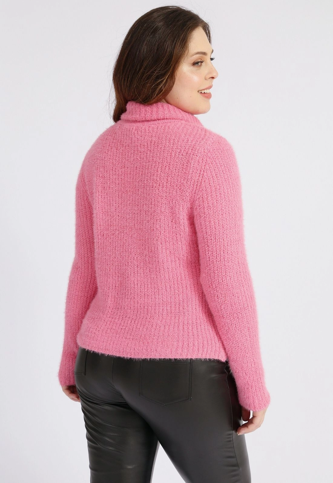 Blusa Tricô Pelinho Gola Alta
