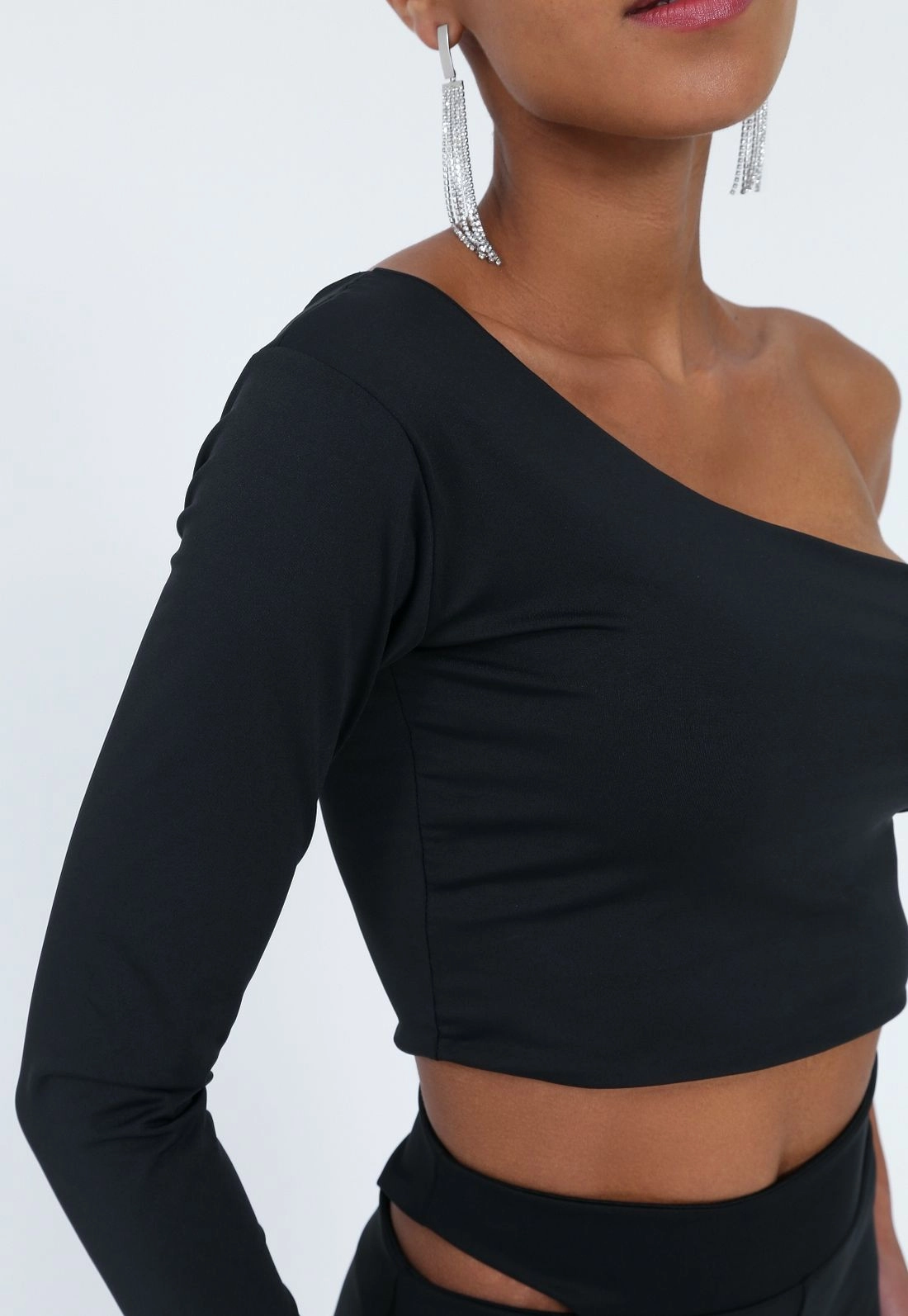 Cropped Malha Jersey Ombro Só Manga Longa P