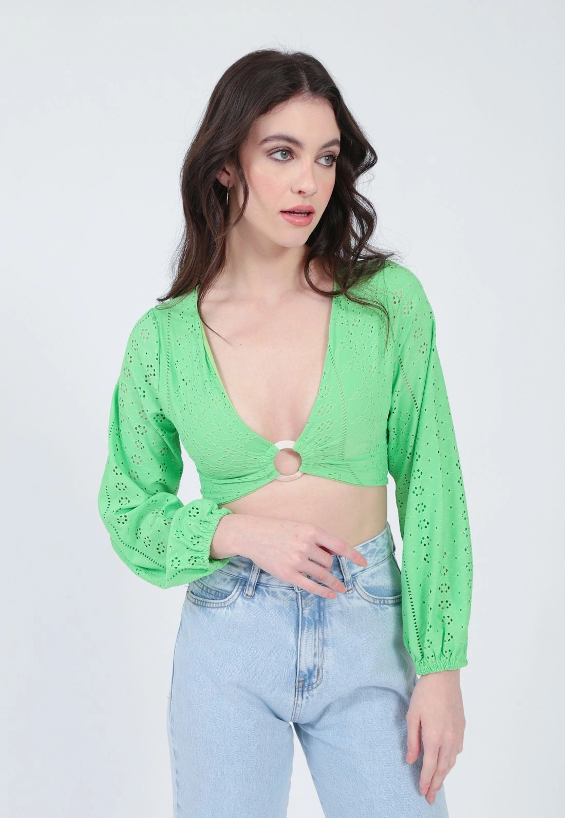 Cropped Lasie Manga Longa Argola Busto