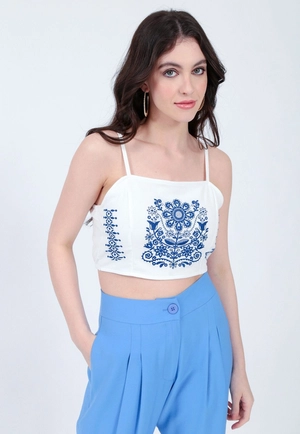 Cropped Linho Alça Bordado