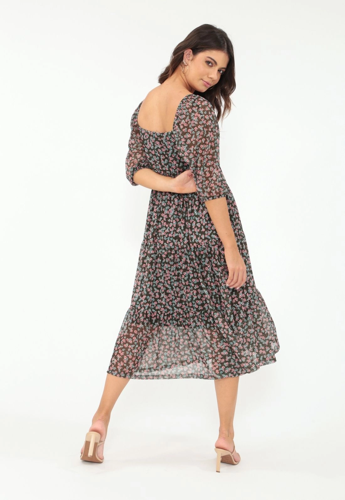 Vestido Tule Midi Puxador Decote Liberty