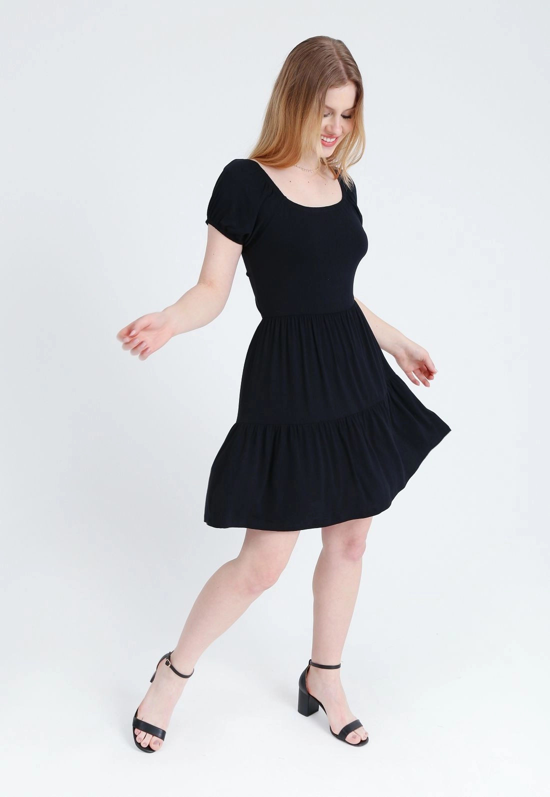 Vestido Viscolycra Manga Curta Vazado