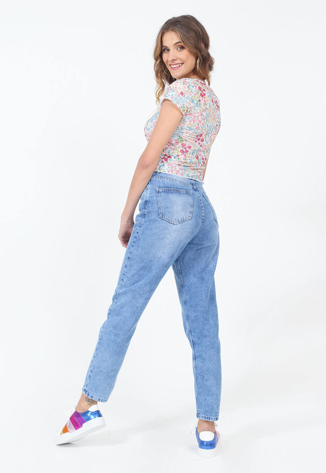 Calça Mom Jeans Basica