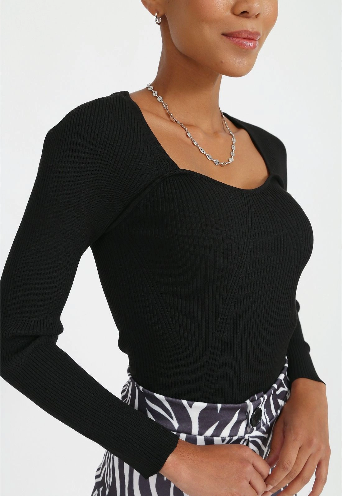 Blusa Tricô Decote Princesa g
