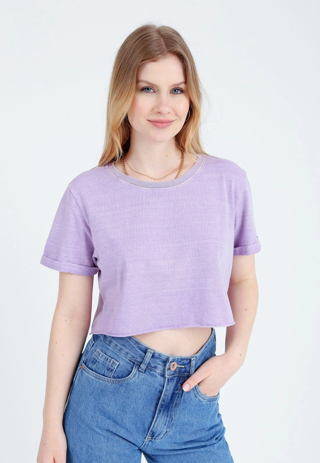 Camiseta Cropped Em Meia Malha Estonada Basica