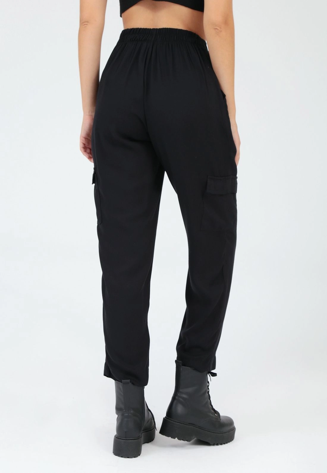 Calça Viscose Bolso Cargo