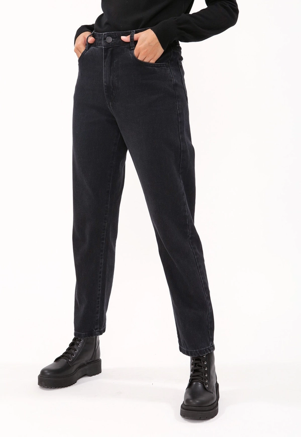 Calça Jeans Mom Black