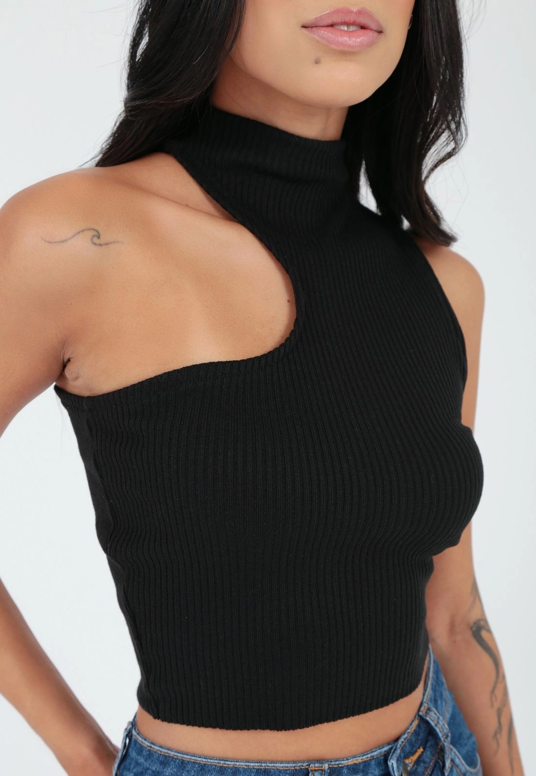 Blusa Tricô Um Ombro Só Assimétrico