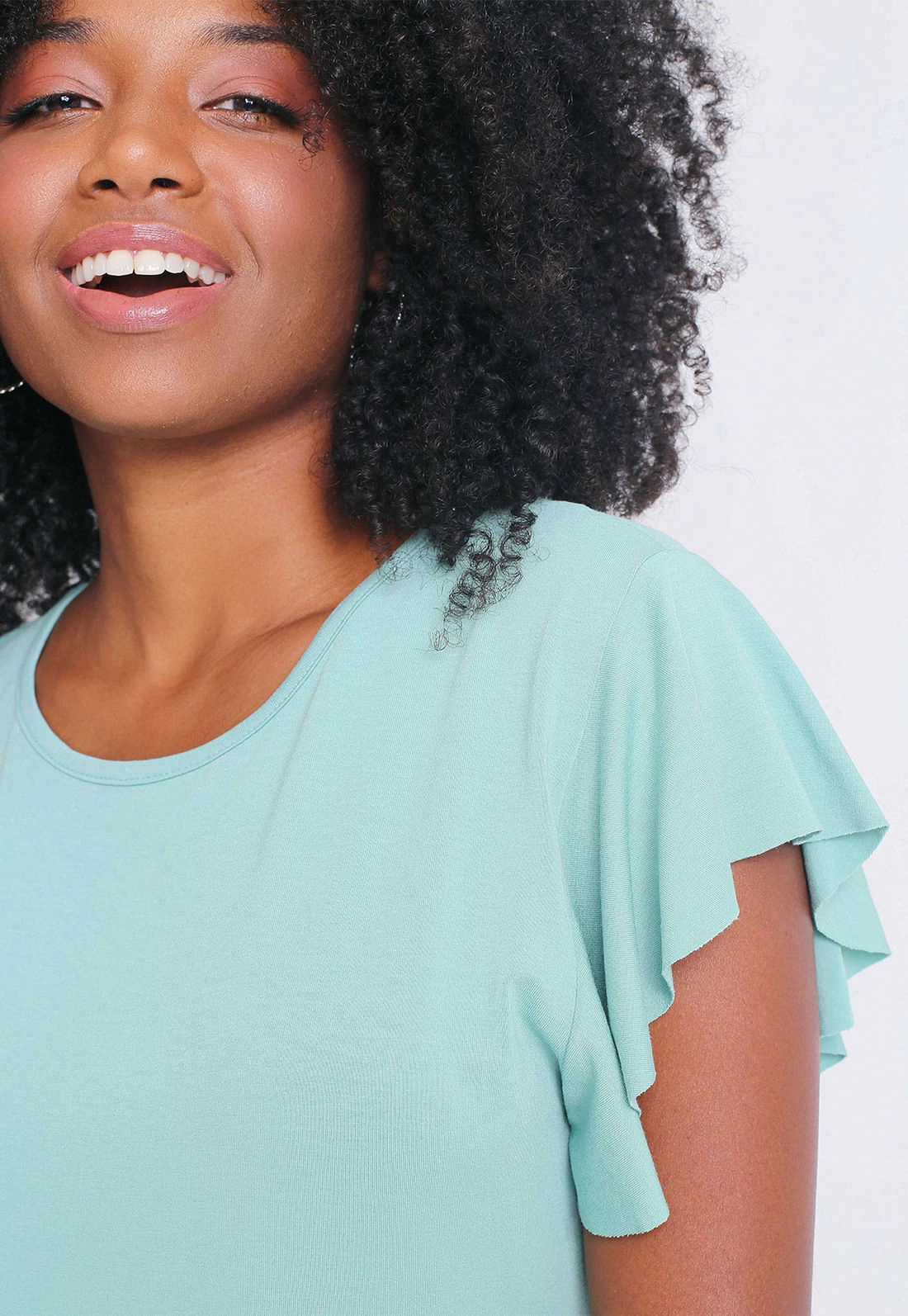 Blusa Manga Curta Babados