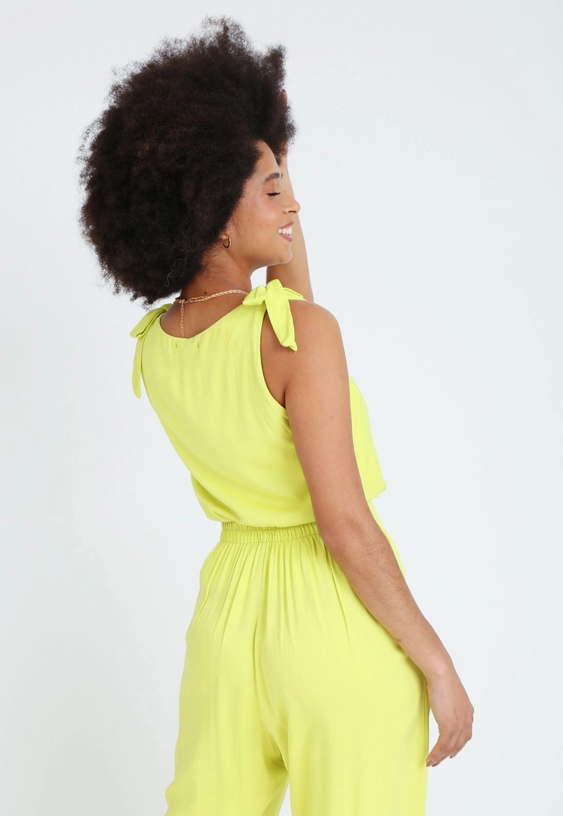 Blusa Viscose Twill Sem Manga Laço