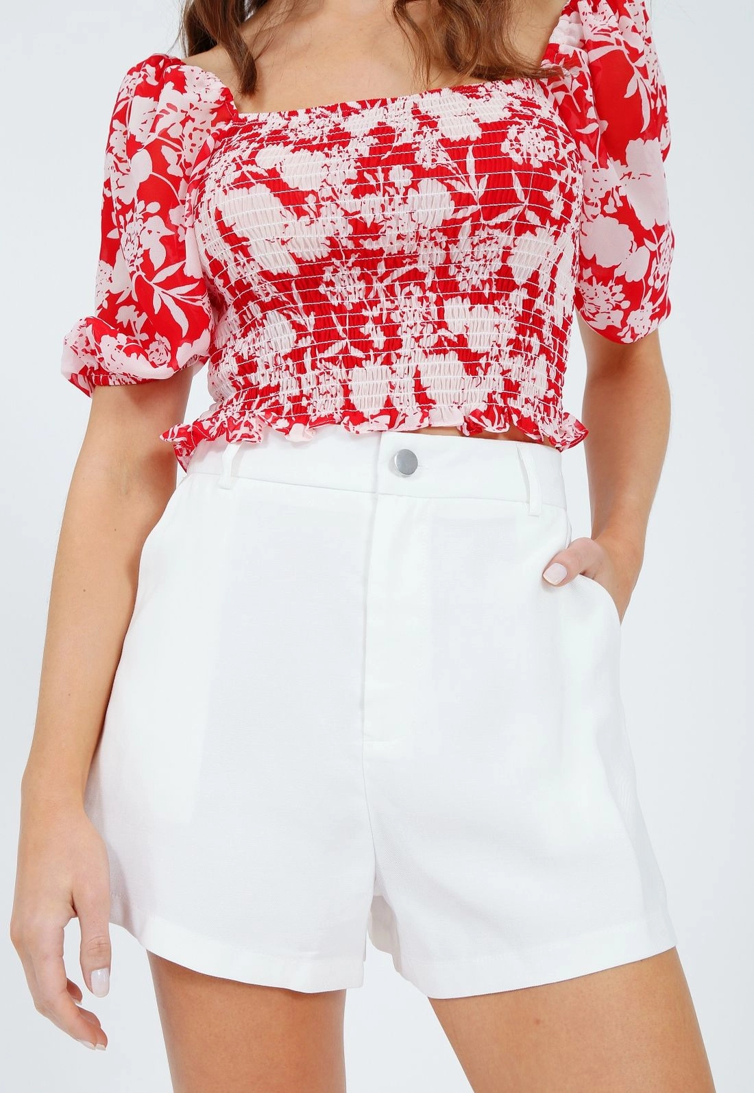 Shorts Alfaiataria Bolso Faca Elástico