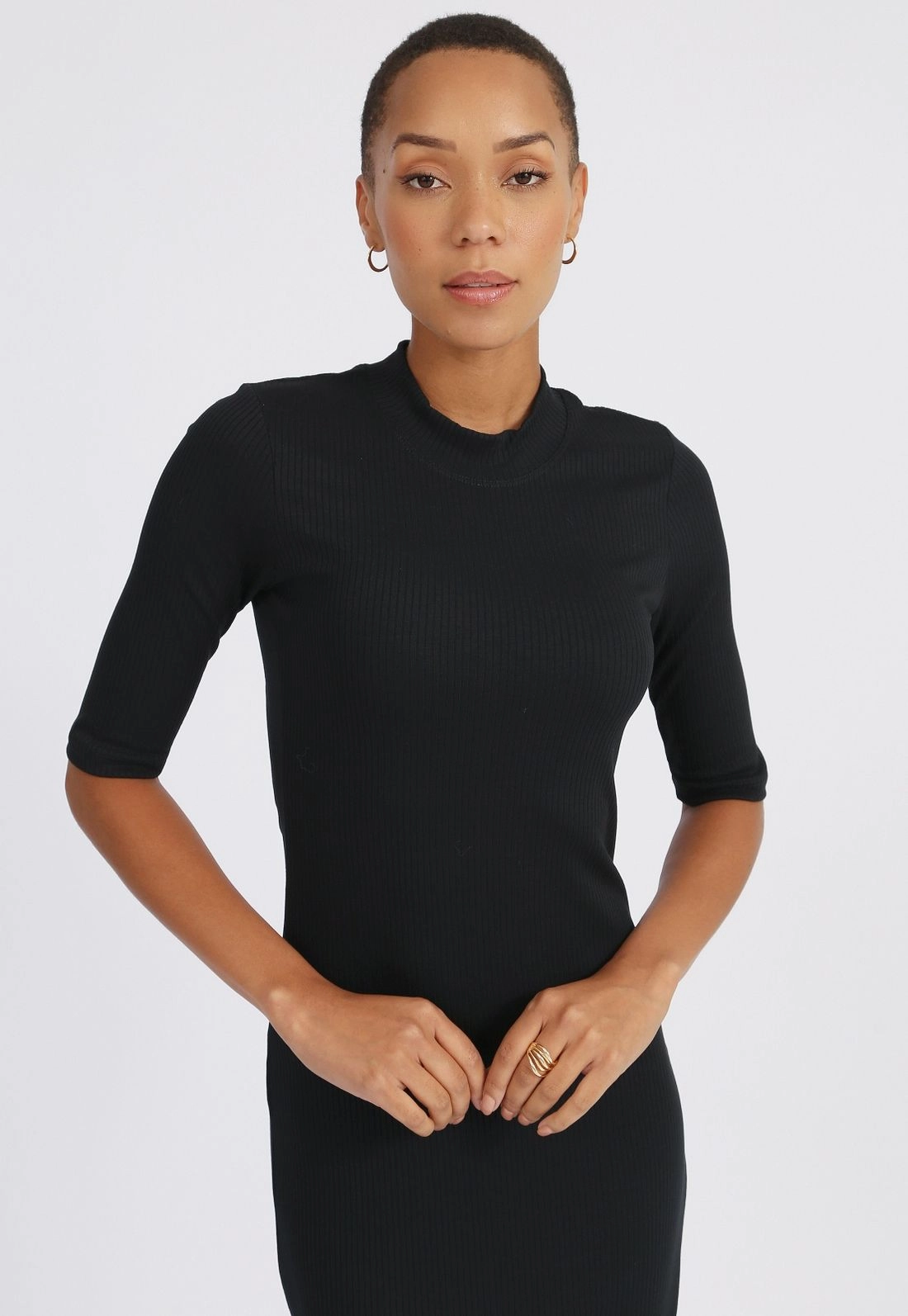 Vestido Ribana 3/4 Gola Alta Básico
