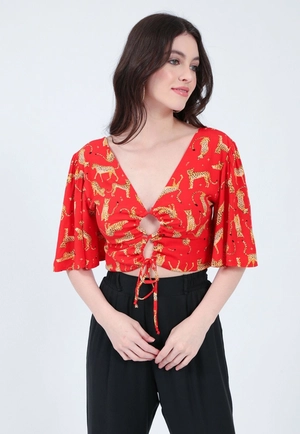 Cropped Viscose Manga Curta Abertura